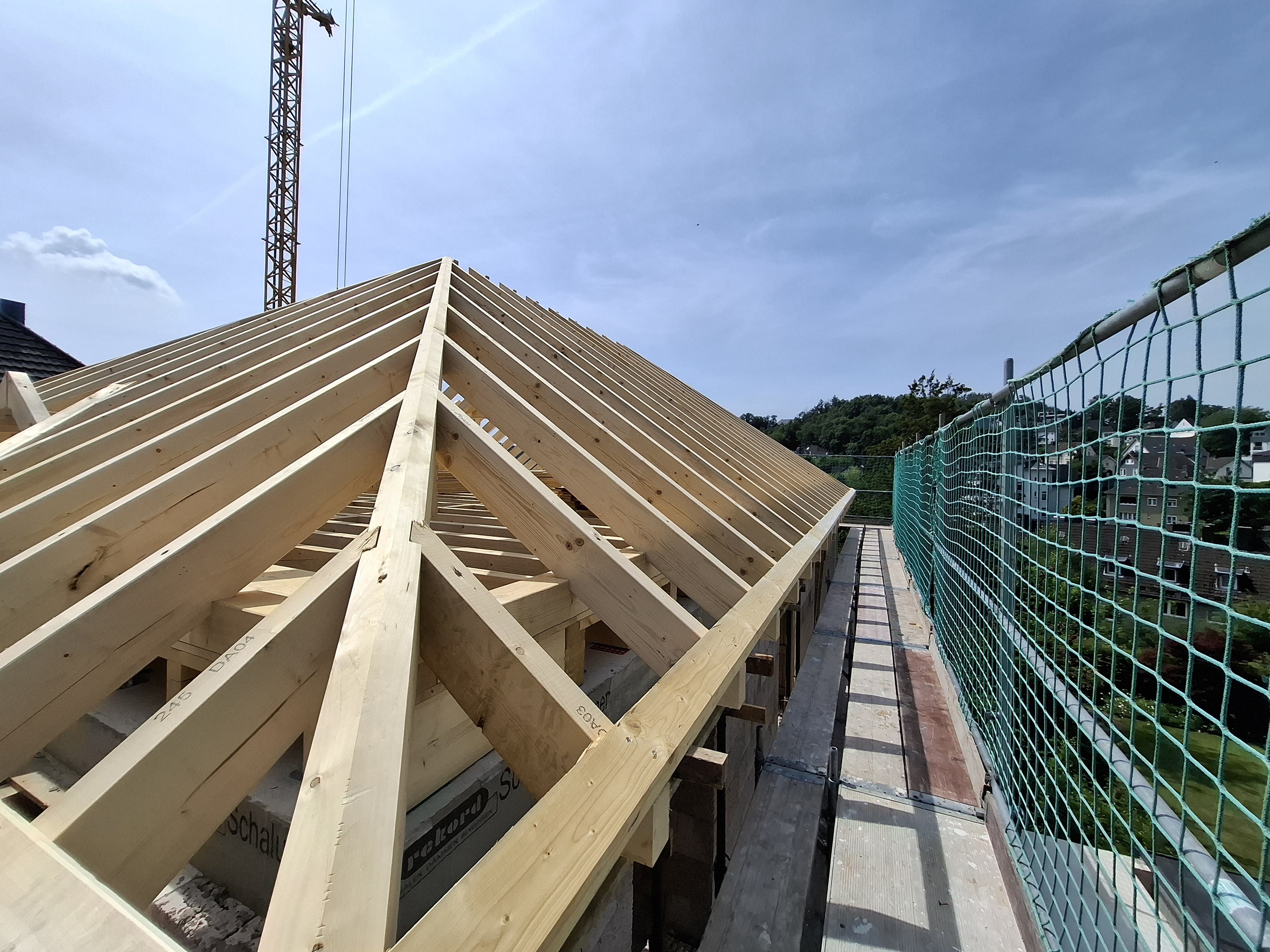 Dachstuhlmontage – ZH Mathia Zimmerei in Bergisch Gladbach